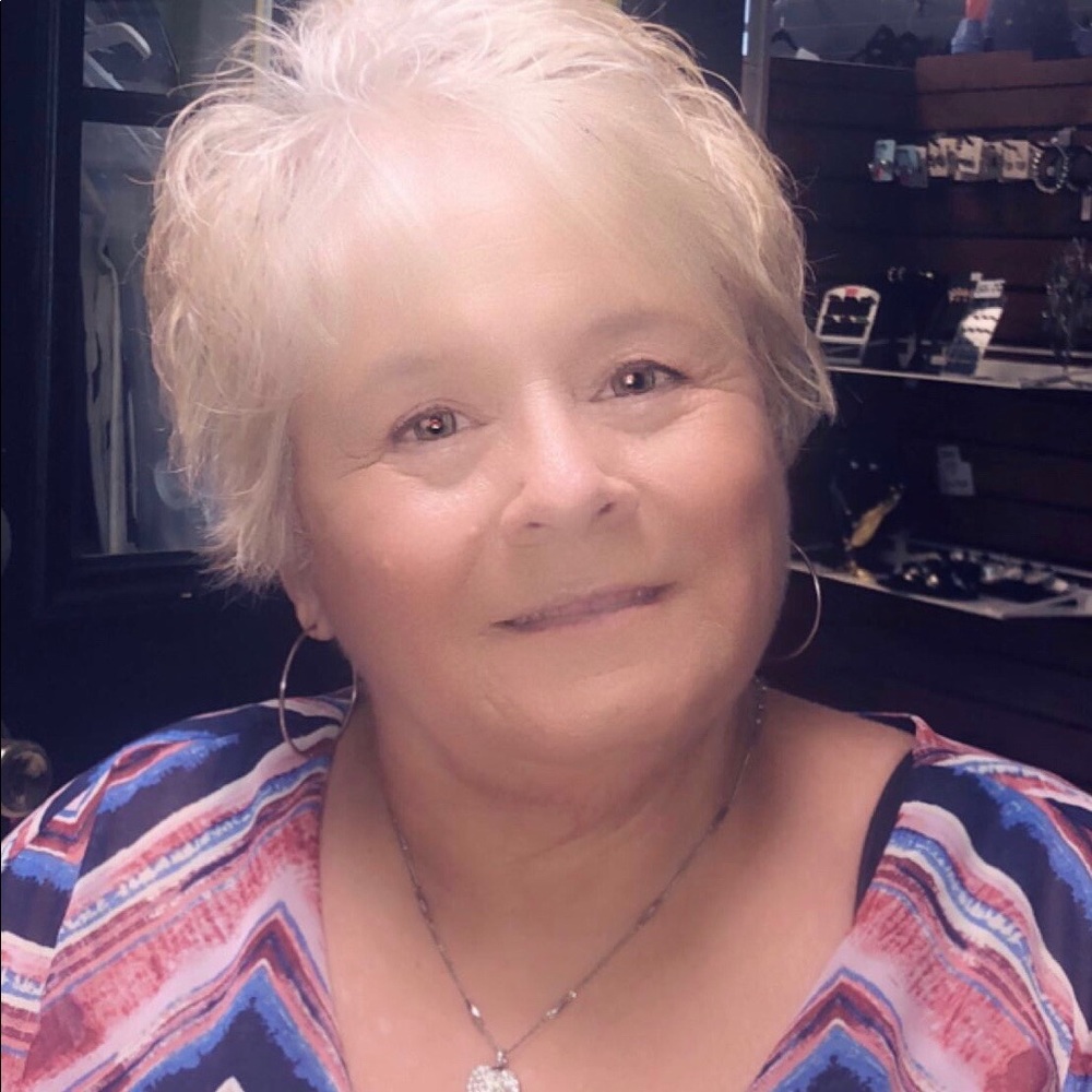 Meet your Posher, Toni